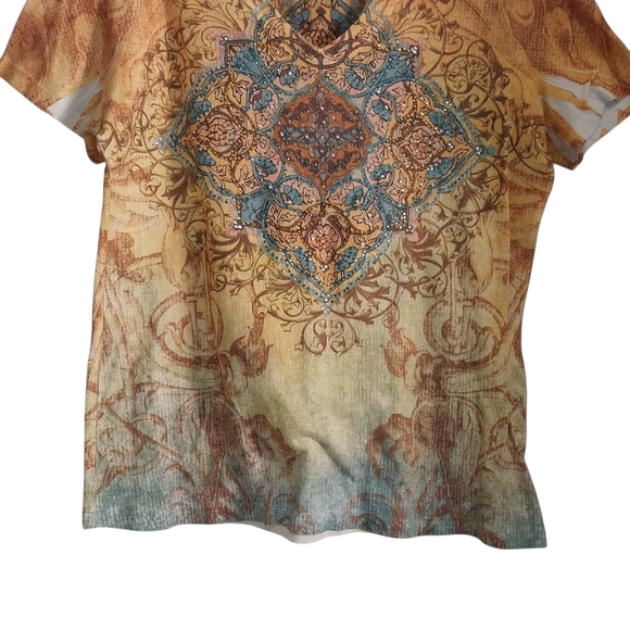Kiara Size XL Multi Colored V-Neck Short Sleeve Embellished Boho Y2K Style Top - Picture 6 of 9